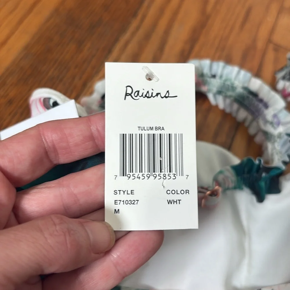 Raisins‎ Haute Bloom Tulum Bra Swim Top White Ruffle size M NWT